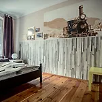 ホステル Explorer Old Town & #don't Be A Tourist, Be An Explorer! *