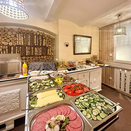 ホステル Explorer Old Town & #don't Be A Tourist, Be An Explorer! ポズナン