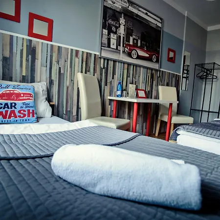 ホステル Explorer Old Town & #don't Be A Tourist, Be An Explorer! ポズナン